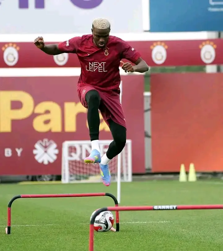 Osimhen resumes training at Galatasaray