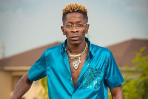 Shatta Wale: Ghanaian musician detained over tax investigation