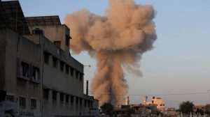 Israeli strikes on Nasser Hospital in Gaza k!ll three journalists, 12 others