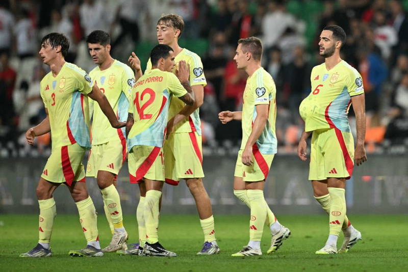 Merino hits hat-trick as Spain crush Turkey in 2026 World Cup qualifier