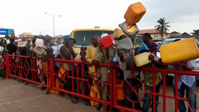JUST IN: Fuel scarcity looms as NUPENG, Dangote Refinery clash